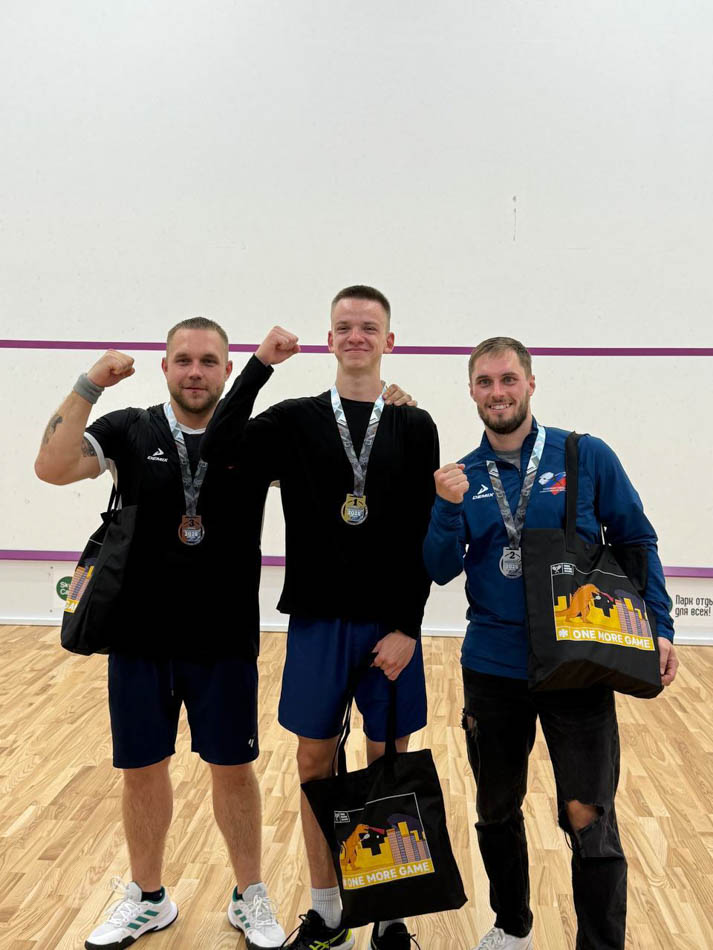 sibsquash.jpg (1)